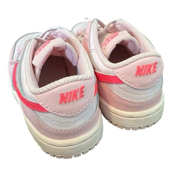 Nike Dunk Low Girls Triple Pink White Leather Athletic Sneakers Shoes Size 7C - Picture 5 of 7